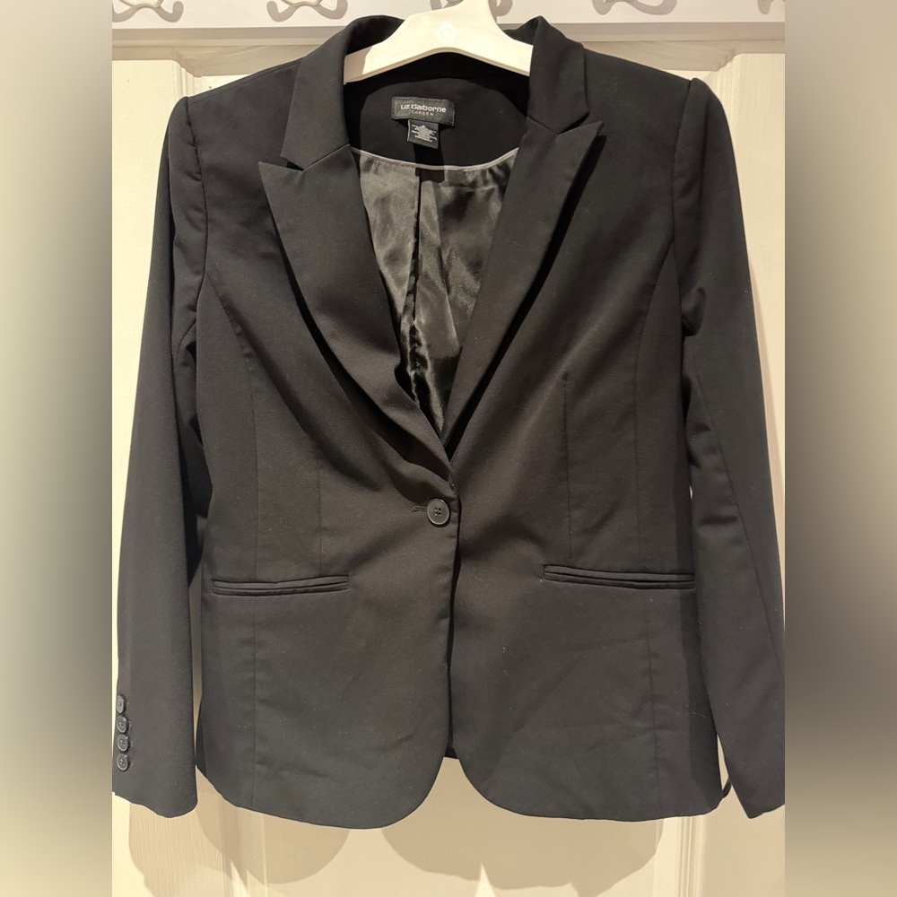 Liz Claiborne Elegant Black Suit Jacket